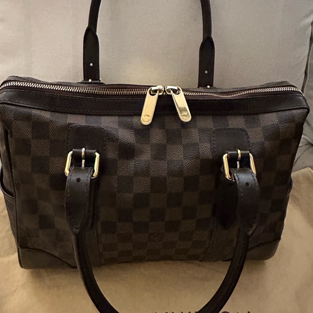 Lv Berkeley Bag - image 3